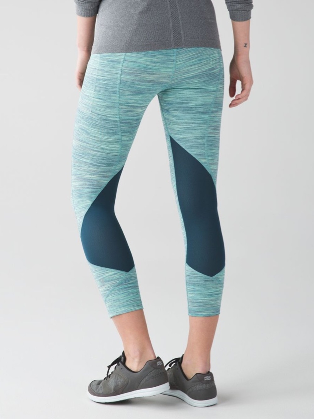 🩵 Lululemon Pace Rival Crop Space Dye Camo Alberta Lake Fresh Teal